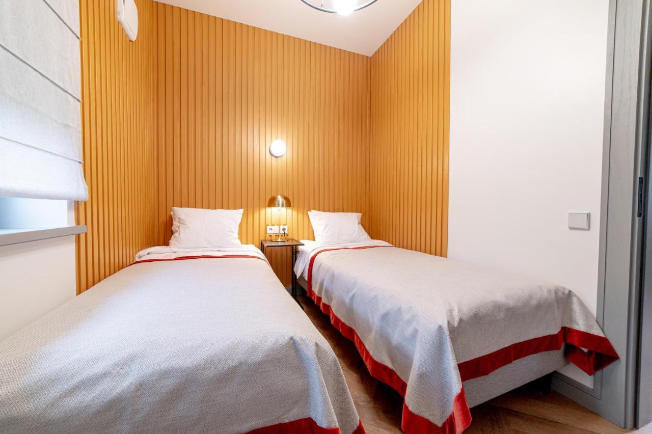 Hotel Gothards Kuldīga Exteriör bild