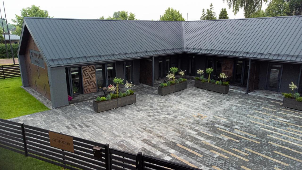 Hotel Gothards Kuldīga Exteriör bild